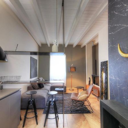 Urban Central Suites Cagliari Buitenkant foto