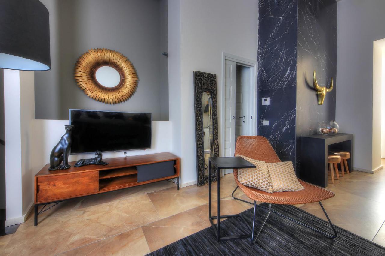 Urban Central Suites Cagliari Buitenkant foto
