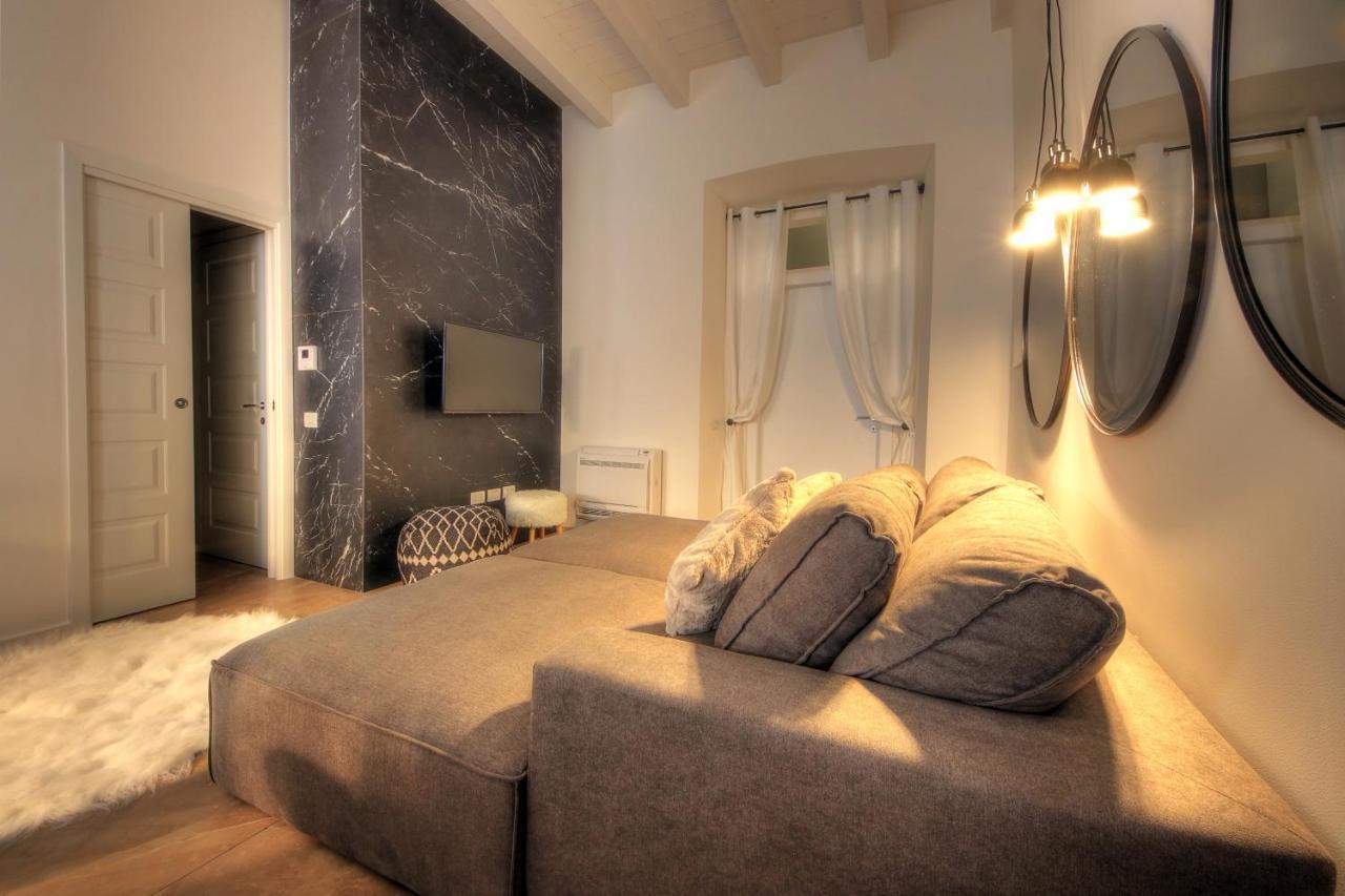 Urban Central Suites Cagliari Buitenkant foto